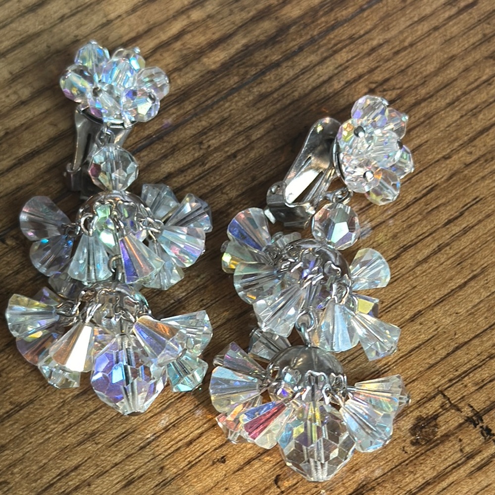 MULTI TIER VINTAGE SPARKLE EARRINGS | Stunning Crystal Drop Earrings